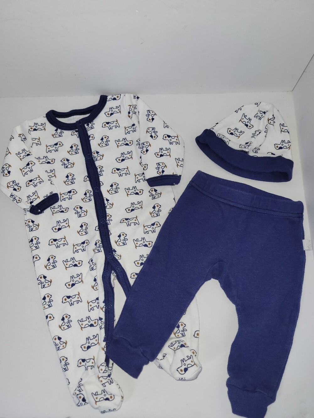 Duck Duck Goose Size 0-3 Month Blue & White Dog Print Baby 3 Piece Bundle